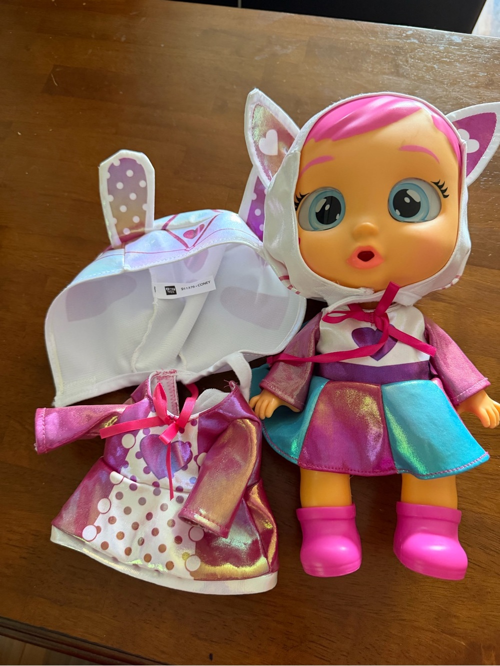Cry Babies Doll  12”  Cries baby sounds, extra outfit with pacifier